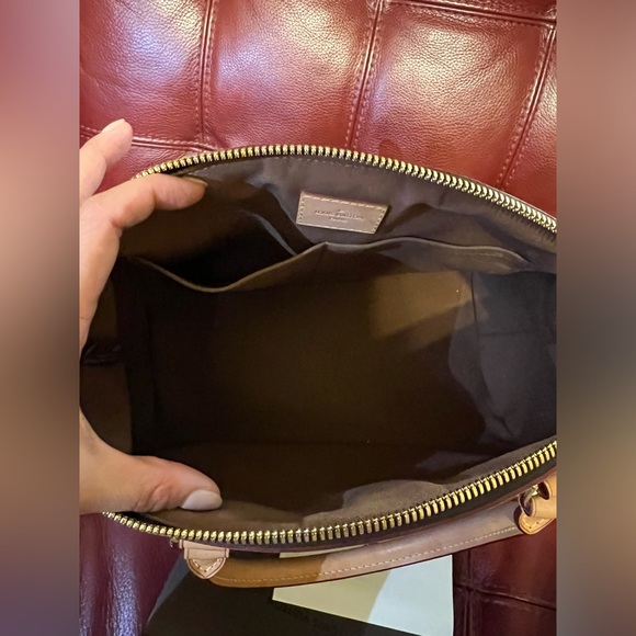 Louis Vuitton Monogram Tivoli PM handbag - Picture 4 of 17